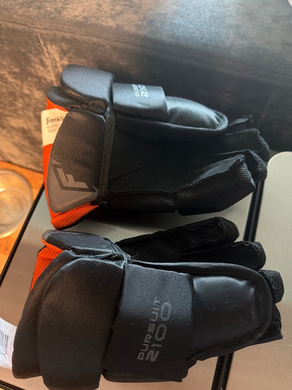 Frankin size Youth 10 ice hockey gloves